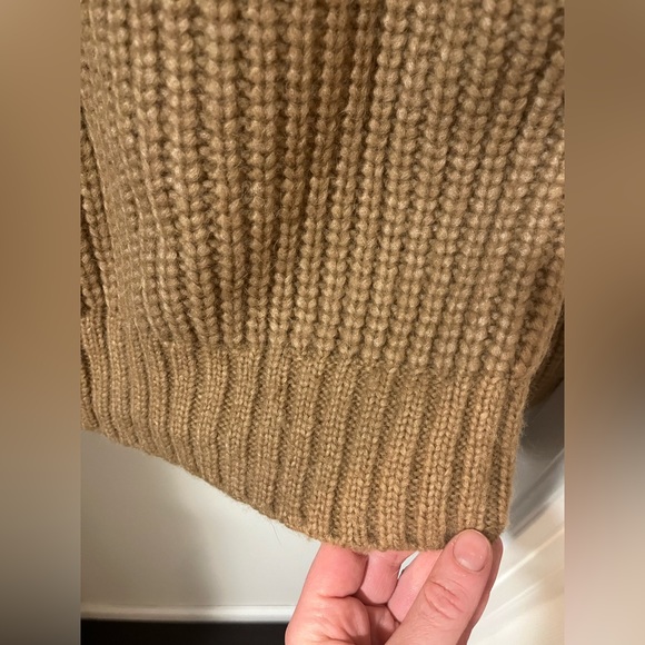 Doen Sweater - Picture 5 of 7